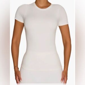 NWT Naked Wardrobe Bare Short Sleeve Crew Top in White